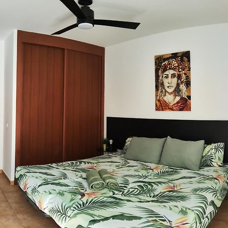 Tres Islas Apartment - 70 M2 Private Terrace Corralejo Esterno foto