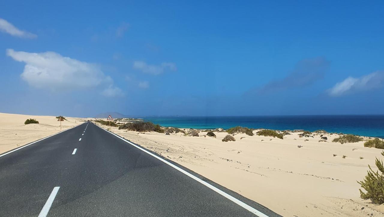 Tres Islas Apartment - 70 M2 Private Terrace Corralejo Esterno foto