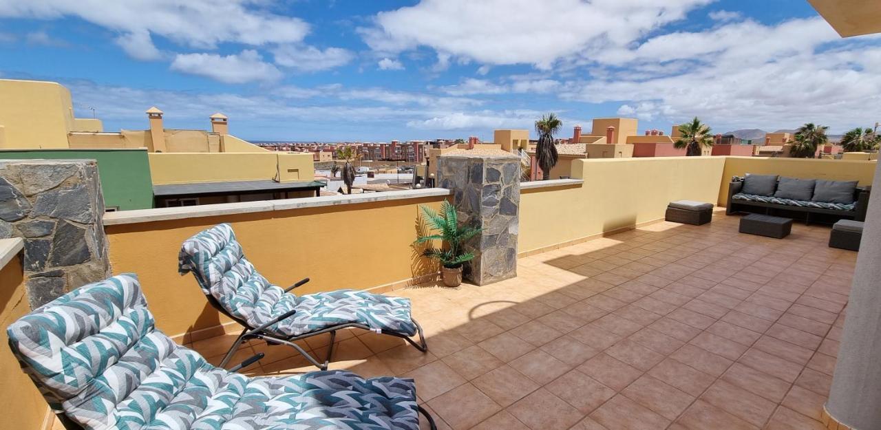 Tres Islas Apartment - 70 M2 Private Terrace Corralejo Esterno foto